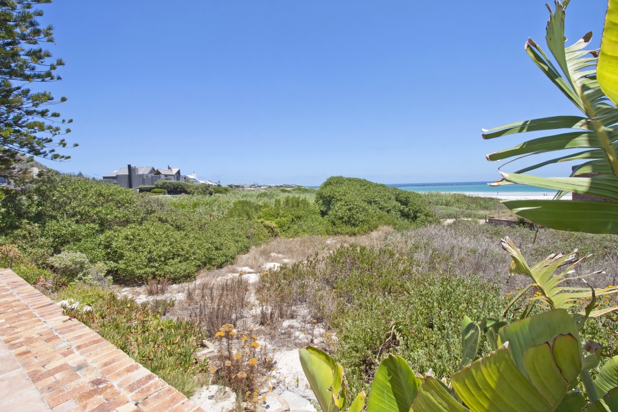 4 Bedroom Property for Sale in Kommetjie Western Cape